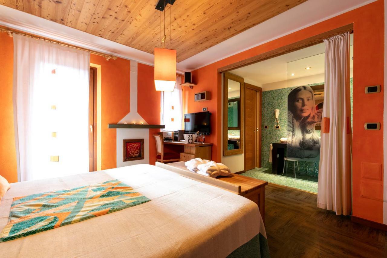 Hotel Isolabella Wellness 피에라디프리미에로 외부 사진